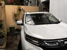 https://riyasewana.com/uploads/honda-crv-1290354464.jpg