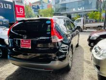 https://riyasewana.com/uploads/honda-crv-12907446226.jpg