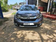 https://riyasewana.com/uploads/honda-crv-1321320624441.jpg