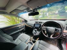 https://riyasewana.com/uploads/honda-crv-158585924753.jpg