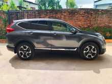 https://riyasewana.com/uploads/honda-crv-161649114282.jpg