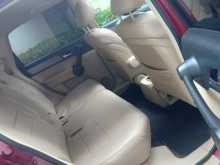 https://riyasewana.com/uploads/honda-crv-16170508774.jpg