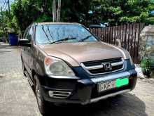 https://riyasewana.com/uploads/honda-crv-171126554793.jpg