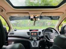 https://riyasewana.com/uploads/honda-crv-17220446366.jpg