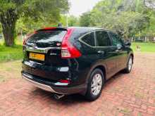 https://riyasewana.com/uploads/honda-crv-17220446555.jpg