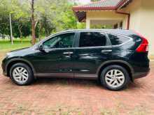 https://riyasewana.com/uploads/honda-crv-17220446563.jpg
