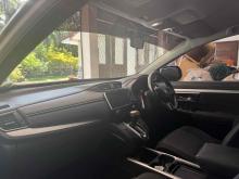 https://riyasewana.com/uploads/honda-crv-1814181924841.jpg