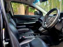 https://riyasewana.com/uploads/honda-crv-1822084803.jpg