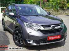 https://riyasewana.com/uploads/honda-crv-1st-4133059952.jpg