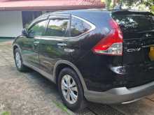 https://riyasewana.com/uploads/honda-crv-2012-517042612312.jpg