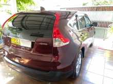 https://riyasewana.com/uploads/honda-crv-2013-1415562712072.jpg