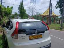 https://riyasewana.com/uploads/honda-crv-2014-1018184512112.jpg