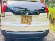 https://riyasewana.com/uploads/honda-crv-2014-1720182012262.jpg