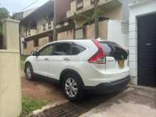 https://riyasewana.com/uploads/honda-crv-2014-2022315512622.jpg