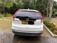 https://riyasewana.com/uploads/honda-crv-2014-2721001912912.jpg