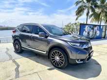 https://riyasewana.com/uploads/honda-crv-2014244222732.jpg
