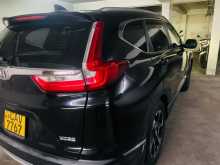 https://riyasewana.com/uploads/honda-crv-2017-2716035312314.jpg