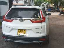 https://riyasewana.com/uploads/honda-crv-2018-149012612062.jpg