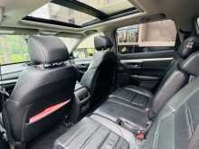 https://riyasewana.com/uploads/honda-crv-2018-1823263912874.jpg