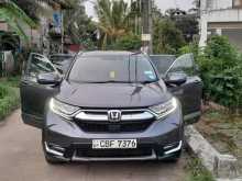 https://riyasewana.com/uploads/honda-crv-2018-2012515112051.jpg