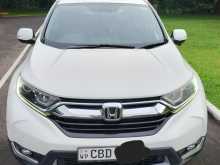 https://riyasewana.com/uploads/honda-crv-2018-2621412712022.jpg