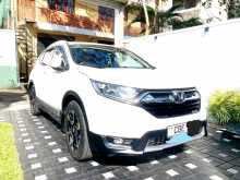 https://riyasewana.com/uploads/honda-crv-2018-914364712603.jpg