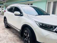 https://riyasewana.com/uploads/honda-crv-2018-915181012384.jpg