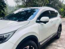 https://riyasewana.com/uploads/honda-crv-2018-915181012473.jpg