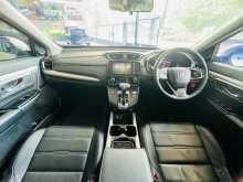 https://riyasewana.com/uploads/honda-crv-2019-129221412363.jpg