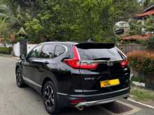 https://riyasewana.com/uploads/honda-crv-2019-2219341112412.jpg