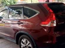 https://riyasewana.com/uploads/honda-crv-2290346383.jpg