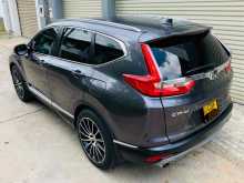 https://riyasewana.com/uploads/honda-crv-2413380522173.jpg