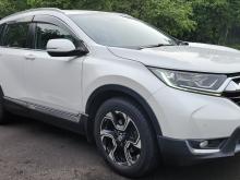 https://riyasewana.com/uploads/honda-crv-2711534617726.jpg