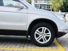 https://riyasewana.com/uploads/honda-crv-2714125122532.jpg