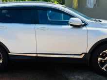 https://riyasewana.com/uploads/honda-crv-2911560043.jpg
