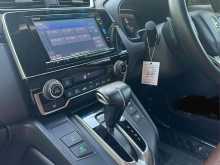 https://riyasewana.com/uploads/honda-crv-2915504522192.jpg
