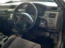 https://riyasewana.com/uploads/honda-crv-31924354303.jpg