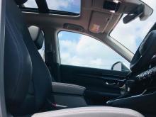 https://riyasewana.com/uploads/honda-crv-616175424293.jpg