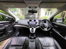 https://riyasewana.com/uploads/honda-crv-8191851274.jpg
