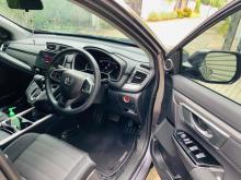 https://riyasewana.com/uploads/honda-crv-australian-915335424272.jpg
