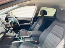 https://riyasewana.com/uploads/honda-crv-australian-915335424531.jpg