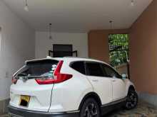 https://riyasewana.com/uploads/honda-crv-ex-1720342022493.jpg