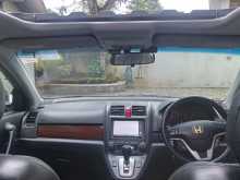 https://riyasewana.com/uploads/honda-crv-g-27164937923.jpg