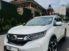 https://riyasewana.com/uploads/honda-crv-japanese-2019-43554112522.jpg
