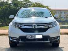 https://riyasewana.com/uploads/honda-crv-masterpices-14151750341.jpg