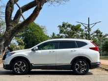 https://riyasewana.com/uploads/honda-crv-masterpices-2118033093.jpg