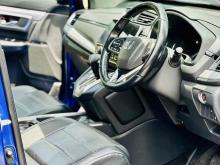 https://riyasewana.com/uploads/honda-crv-masterpiece-1111553424341.jpg