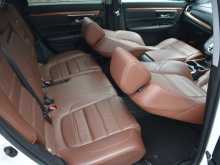 https://riyasewana.com/uploads/honda-crv-masterpiece-14154529703.jpg
