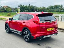 https://riyasewana.com/uploads/honda-crv-masterpiece-1511205210452.jpg