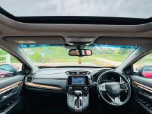 https://riyasewana.com/uploads/honda-crv-masterpiece-1511205210565.jpg